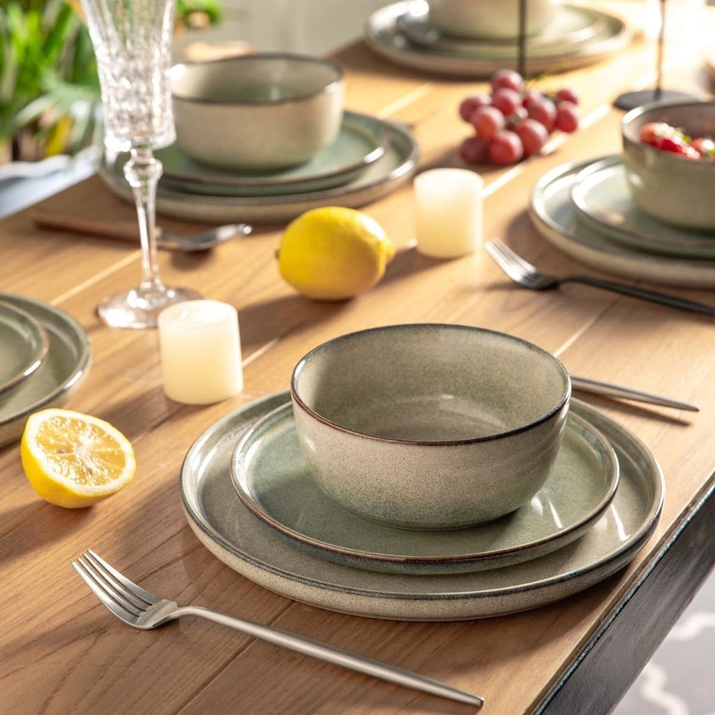 AmorArc Ceramic Dinner Plates Set of 6,10.5 Inch Handmade Reactive Glaze Stoneware Plates,Large Rustic Shape Dinnerware Dish Set for Kitchen, Microwave & Dishwasher Safe,Scratch Resistant-Pearl White