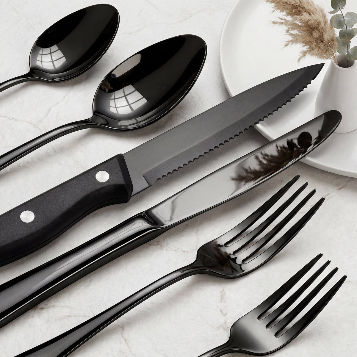 Kikcoin 42 Pcs Silverware Set for 8, Stainless Steel Flatware Set, Mirror-Polished Spoons, Forks and Knife Set, Cutlery Utensils Set for Kitchen, Wedding and Restaurant, Black