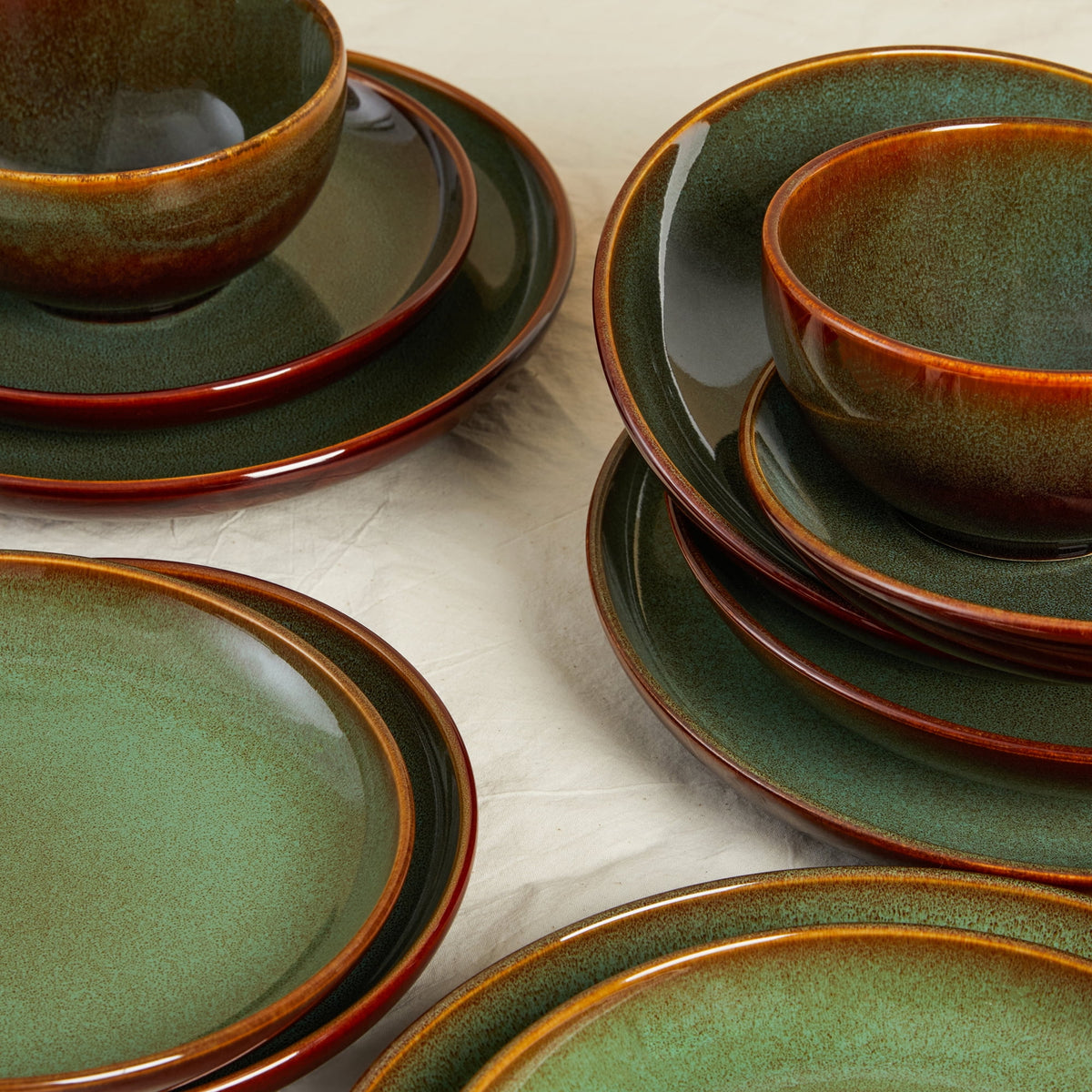 Pokini 12-Piece Stoneware Dinnerware Sets, Plates and Bowls Dish Sets for 4, Brown Green