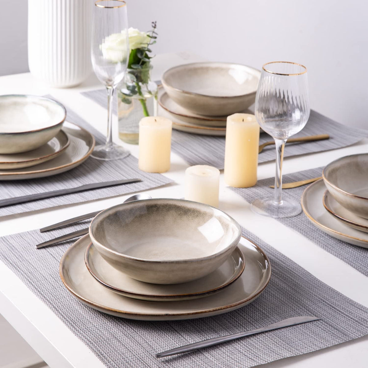 AmorArc Ceramic Dinner Plates Set of 6,10.5 Inch Handmade Reactive Glaze Stoneware Plates,Large Rustic Shape Dinnerware Dish Set for Kitchen, Microwave & Dishwasher Safe,Scratch Resistant-Pearl White