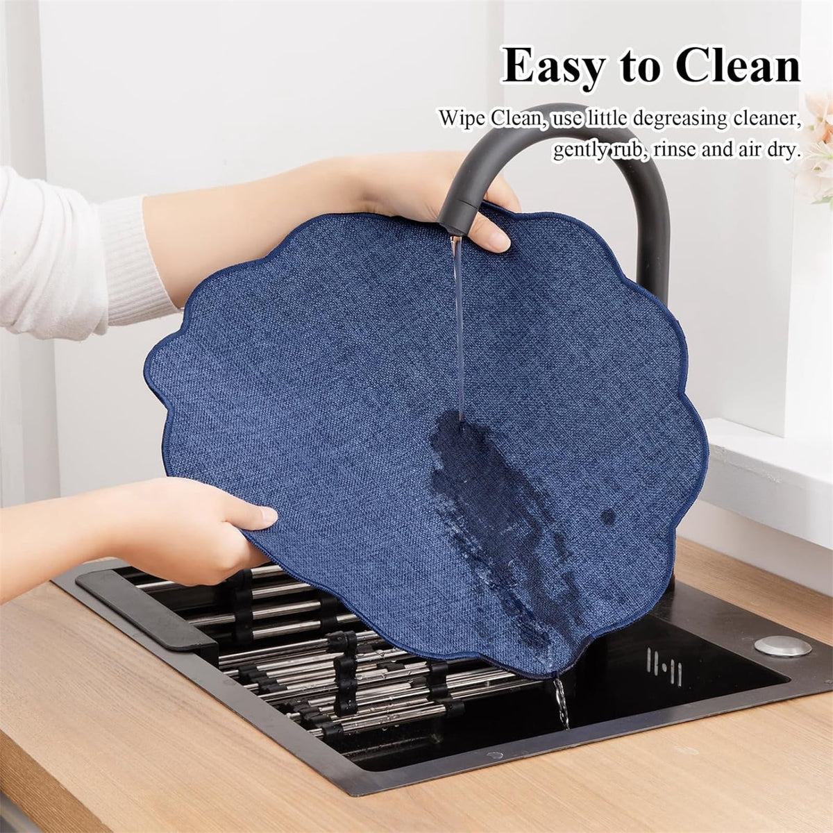 Ileading Scalloped Round Placemats Set of 6 Polyester Linen Blend Washable Non Slip Place Mats Easy Clean Heat Resistant Table Mats for Kitchen Dining Table Decor