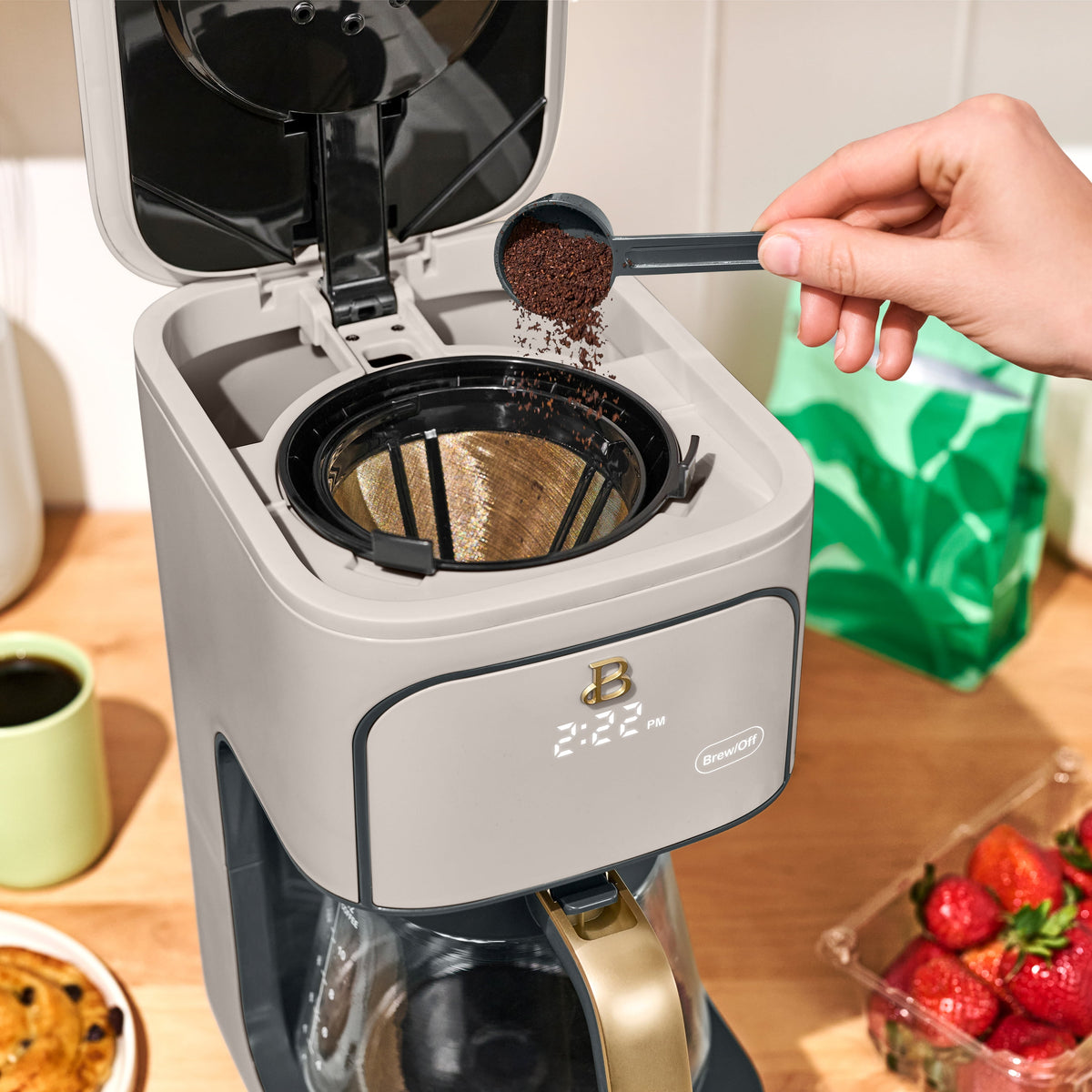 Beautiful by Drew Barrymore 12-Cup Programmable Coffee Maker, White Icing