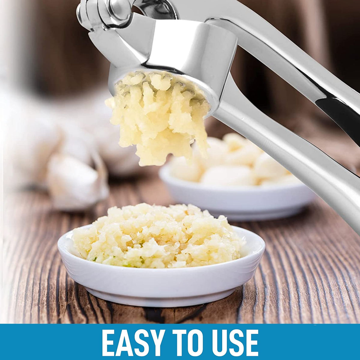 BCOOSS Garlic Press and Mincer Stainless Steel Easy Squeeze Pressed Garlic Crusher with Handle