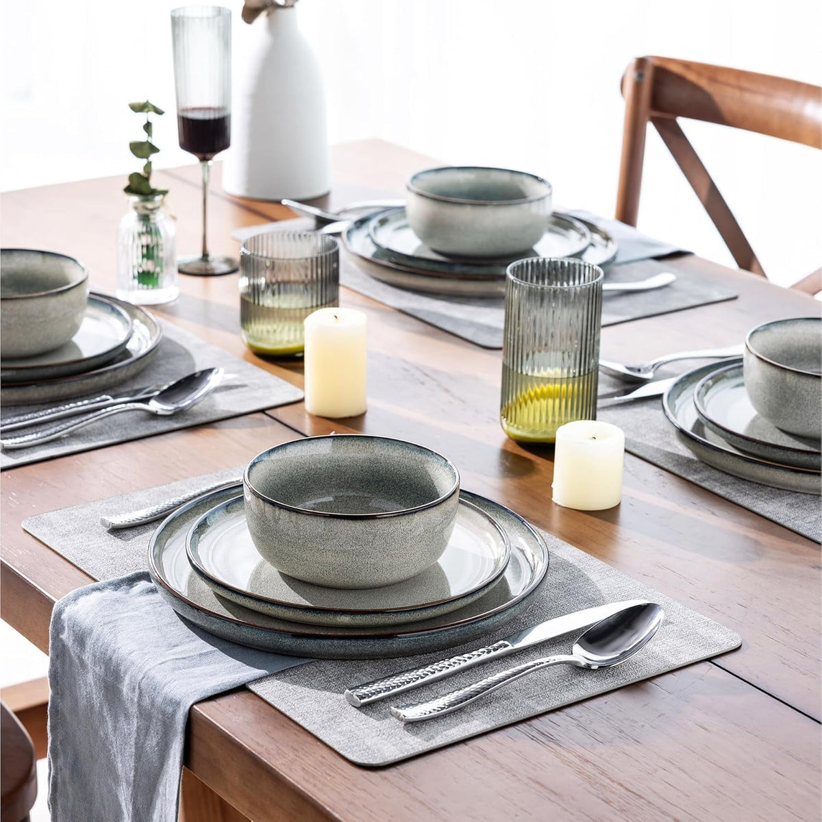 AmorArc Ceramic Dinnerware Sets for 4, 12 Pieces Stoneware Plates and Bowls Sets, Reactive Glaze Dishes -Scratch Resistant, Dishwasher&Microwave Safe, Space Blue (Service for 4)