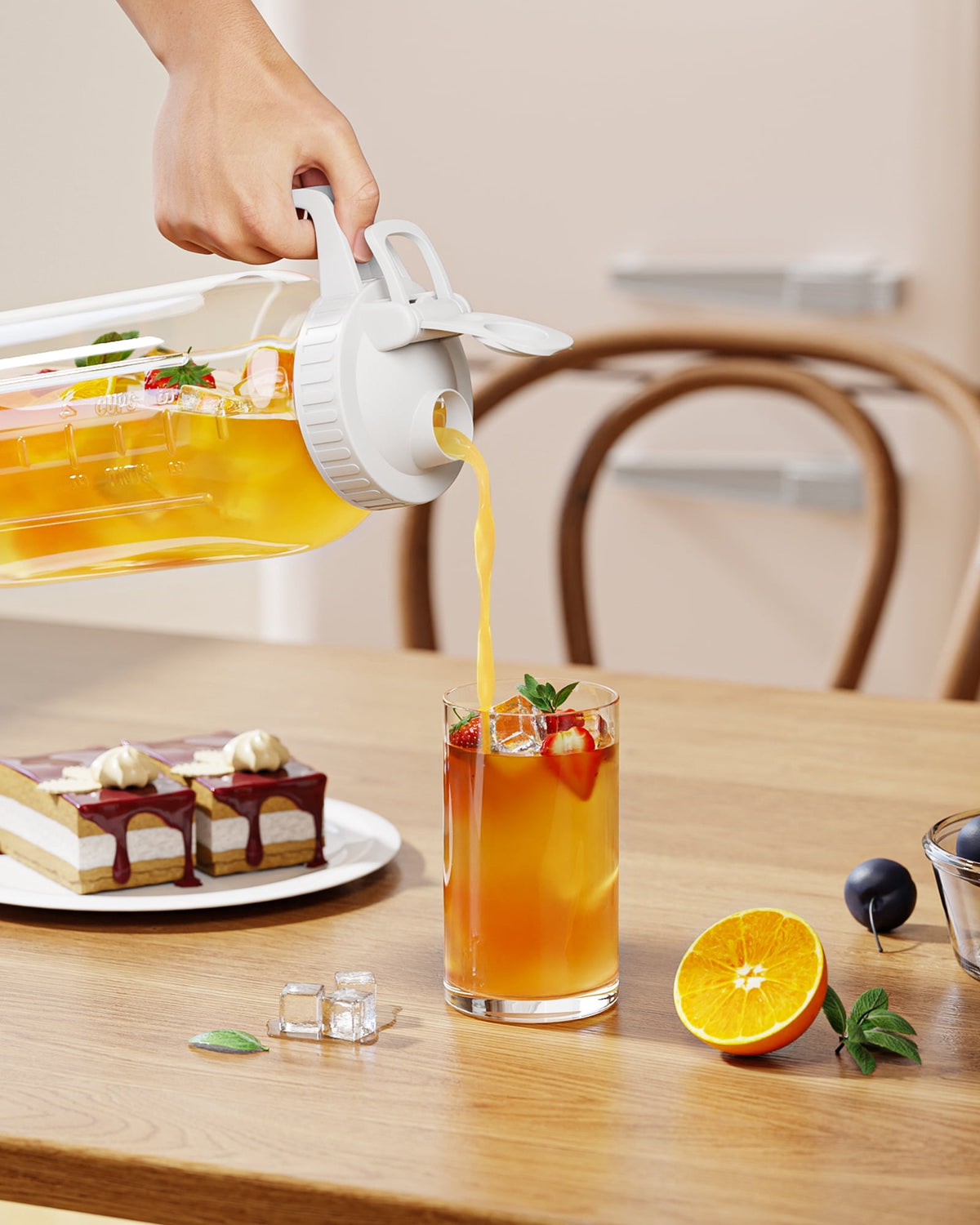 VA1KENE Glass Pitcher with Lid, Mason Jar Pitcher with Spout and Handle for Lemonade, Iced Drinks, and Sun Tea 64oz Gray