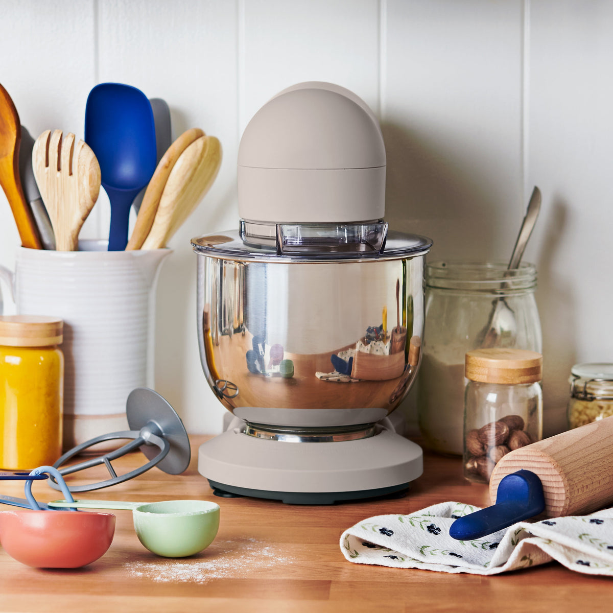 Beautiful 3.5 Qt Stand Mixer with Flat Beater, Dough Hook, Balloon Whisk, Chocolate by Drew Barrymore