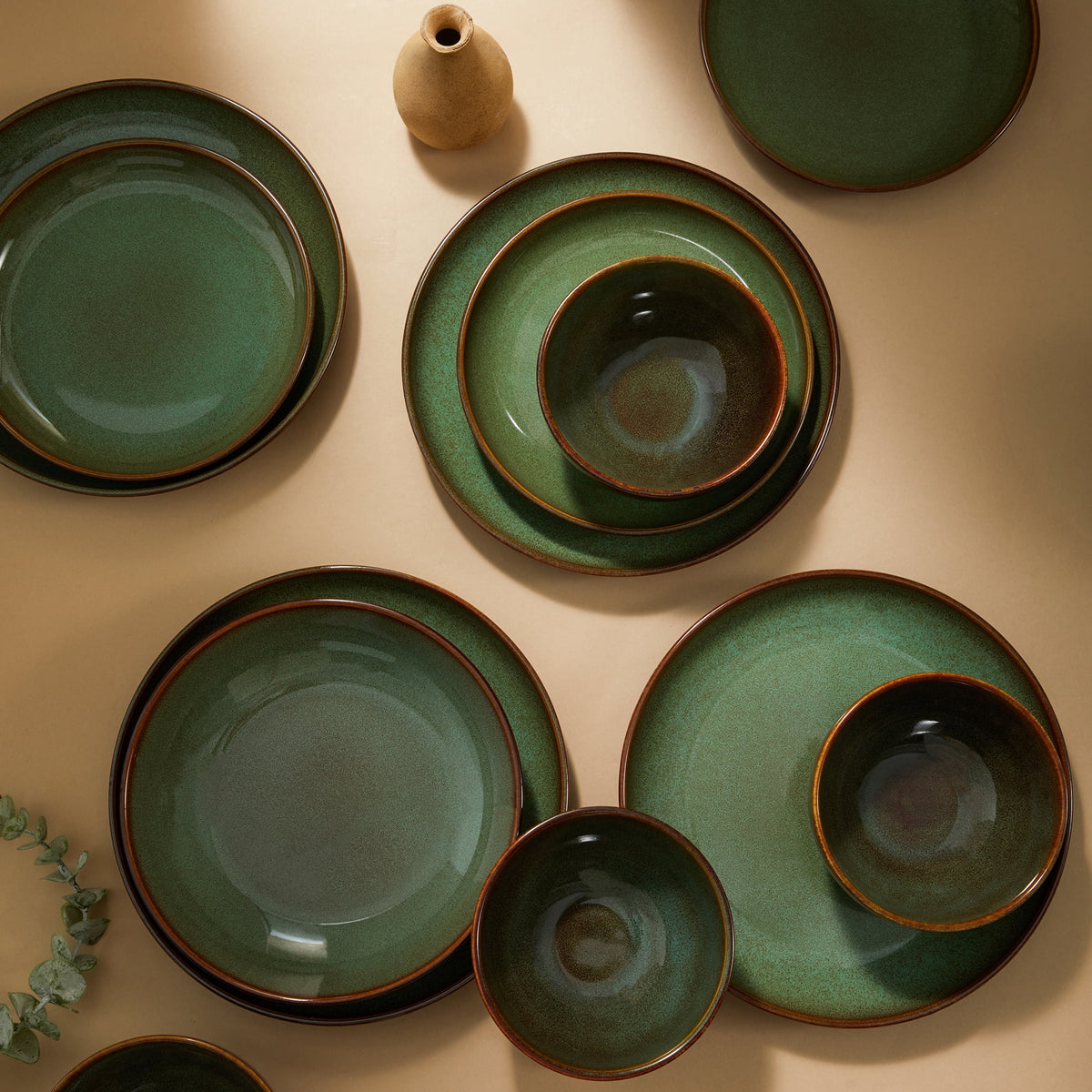 Pokini 12-Piece Stoneware Dinnerware Sets, Plates and Bowls Dish Sets for 4, Brown Green