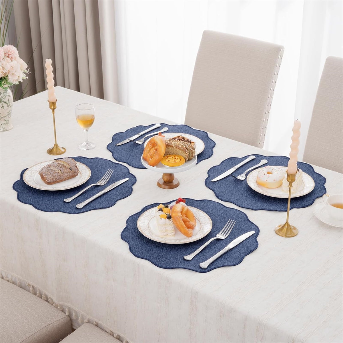 Ileading Scalloped Round Placemats Set of 6 Polyester Linen Blend Washable Non Slip Place Mats Easy Clean Heat Resistant Table Mats for Kitchen Dining Table Decor